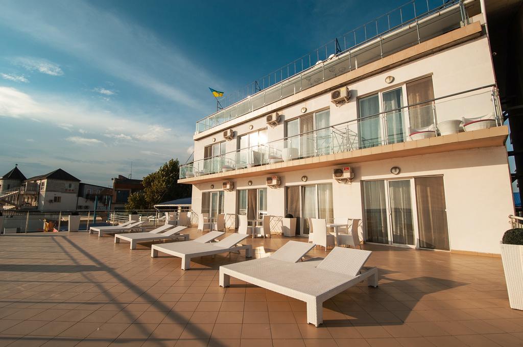 Vip Hotel Koblevo Exterior photo