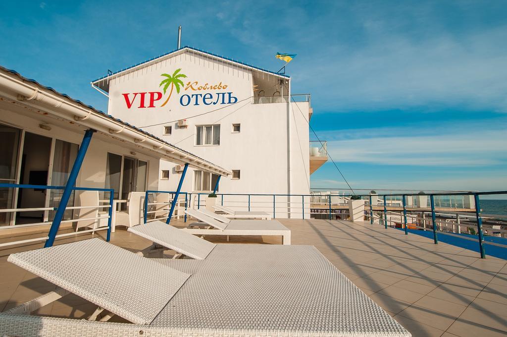 Vip Hotel Koblevo Exterior photo